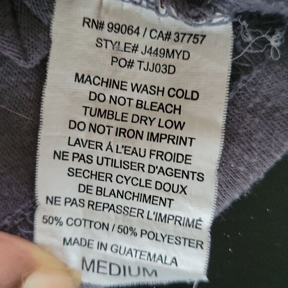 ⭐️Host Pick⭐️ Billabong Graphic Tee - Picture 4 of 5